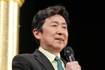 笠井信輔アナ、特急列車で目撃した女性が“挙動不審”で…　その理由に「ありえない」「これは悲劇」