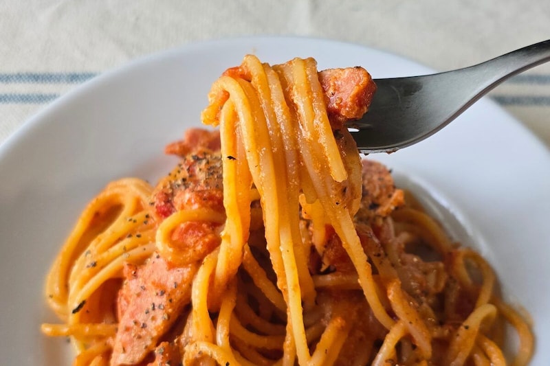 トマトクリームパスタ