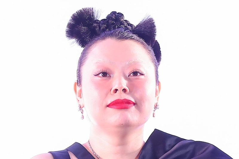 渡辺直美、“忘れられないファン”と15年ぶり再会報告 とんでもなくデカい「アレ」を10枚差し入れ