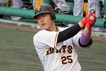岡本和真のレフト起用を高木豊氏が疑問視　内野限定起用を提言「俺も経験が…」