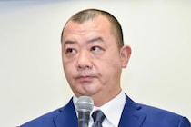 TKO木下、会計時の行動に芸人仲間から「ダサすぎる」の声も…　一般では5割が共感