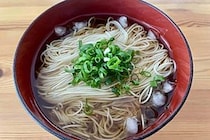暑い日のそうめんはこれ　10分で作る「冷やしらー素麺」がたまらない