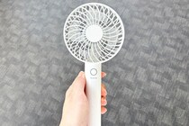 35℃超える日にハンディファンの“その使い方”は危険…　「こうする」だけで熱中症も怖くない