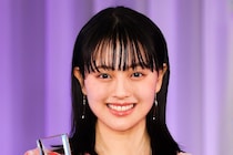 『風、薫る』母親か問うシーン、じつは…　上坂樹里が「台本にないアドリブ」みせ母役の女優が“涙”