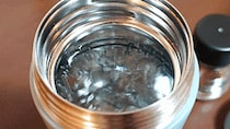 「炭酸保冷ボトル」なら、ビールが、サイダーが。ずっとキンキンに冷えてやがるっ……