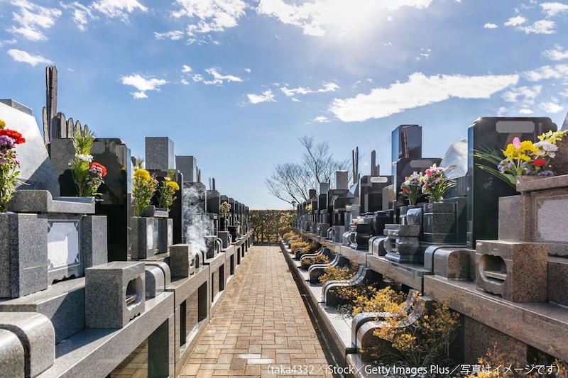8月の墓参り、1人で行ってはいけない理由にゾッとした　幽霊より怖い「命の危険」潜んでいると判明