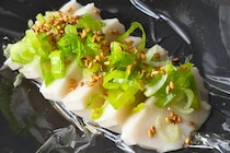 まさかの食材で作る「合法レバ刺し」　食べたら完全にそれだった