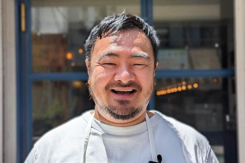 32歳で料理はじめた鳥羽シェフの“異例の経歴”にかまいたち絶句　視聴者驚き「本能的な強さを…」