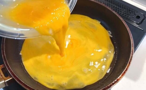 【もやし1袋あったら絶対作って】20円のもやし×卵2個で「メインおかず」爆誕!「ふわシャキ最高」