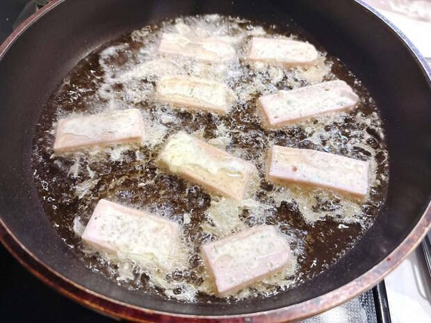 おさかなのソーセージの磯辺揚げ