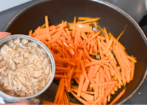 【にんじん2本あったら】冷蔵庫に放置しないでー！！ツナ缶+αで「超美味しい！」“秒消え”副菜