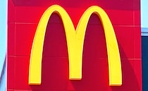 【マクドナルド】6月までの期間限定！新作がさっそく話題！「リピ確定です」「ウマすぎる」