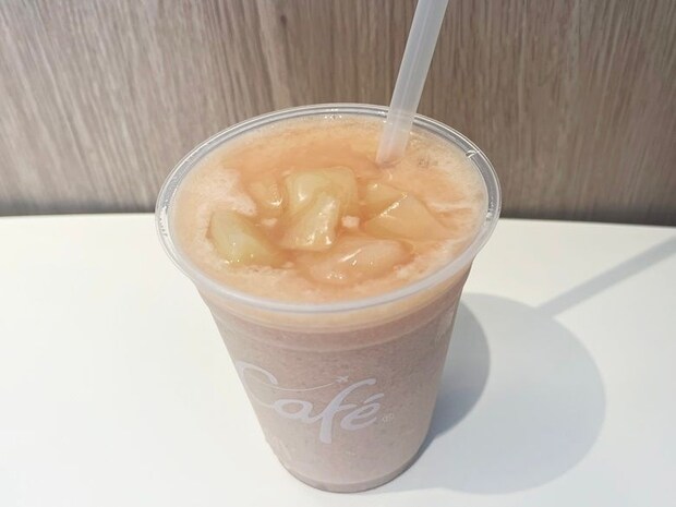 今年も登場！人気の「もものスムージー」