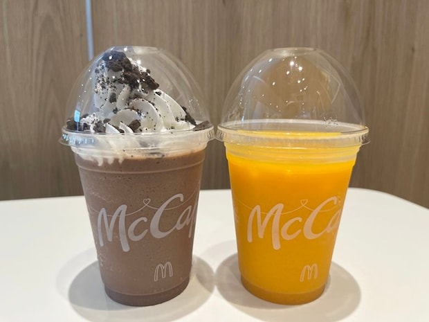 「クッキー&クリームチョコフラッペ」と「マンゴースムージー」