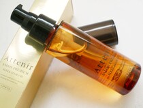 梅雨の広がりやうねりはアテニア新「サロンプレミアム スリークヘアオイル」でケア