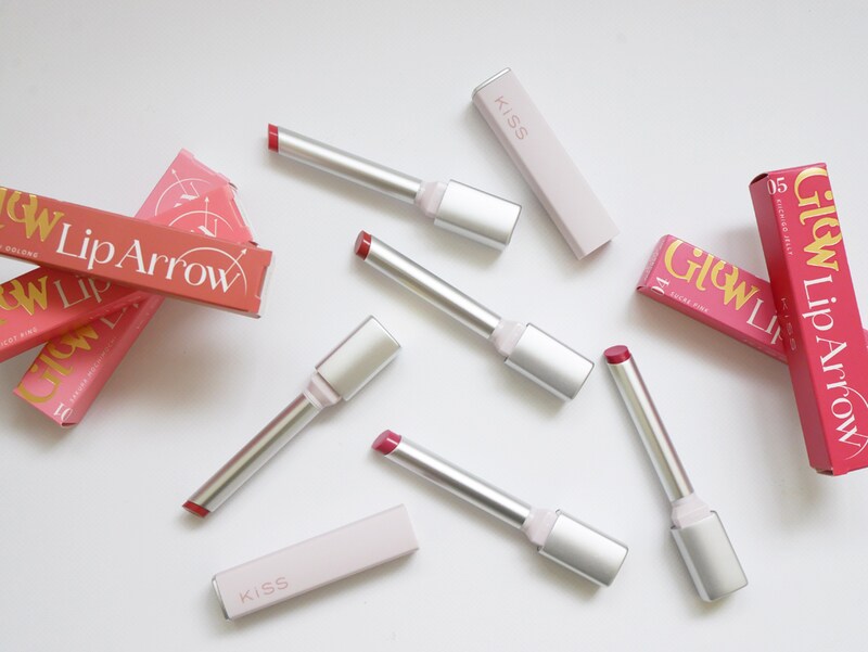 KiSSの超極細リップの新シリーズ「キス リップアロー グロウ」登場！粘膜カラーと唇ケアを両立