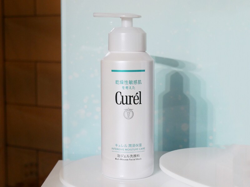 キュレル 潤浸保湿 泡ジェル洗顔 口コミ