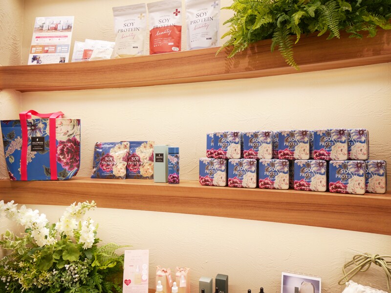 ハリウッド×KEITA MARUYAMA コラボ アイテム 一覧