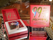 ハリウッド99周年記念限定リップパレット「99メモリーズ」発売！中村桃子デザイン