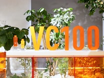 ドクターシーラボのVC100が進化！乳液も新登場でビタミンCのチカラをパワフルに