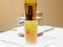 ドクターシーラボから純粋レチノール×ビタミンC処方の美容液が誕生！攻めのスキンケアを