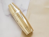 希少なゴールデンシルクエキス配合美容液「ノエビア シルキーリフト」誕生！圧倒的なめらかさ