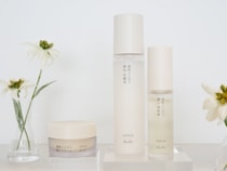 アイセイ薬局発のスキンケアKuSu（クス）のスキンケアは「導く・守る・整える」の3つの視点