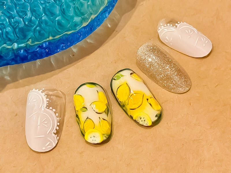 イタリア食器風ネイルデザイン レモン