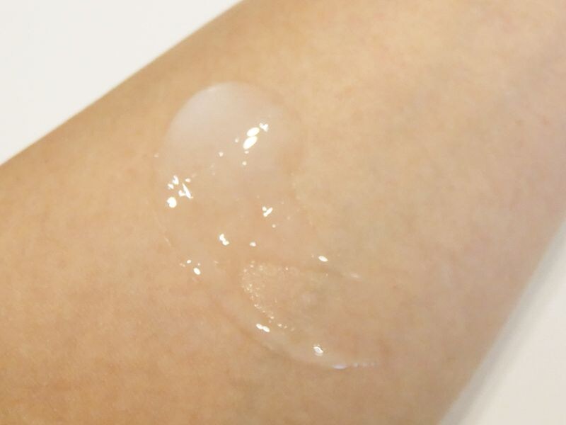 フロービス ファーストブライター 美容液 使う順番