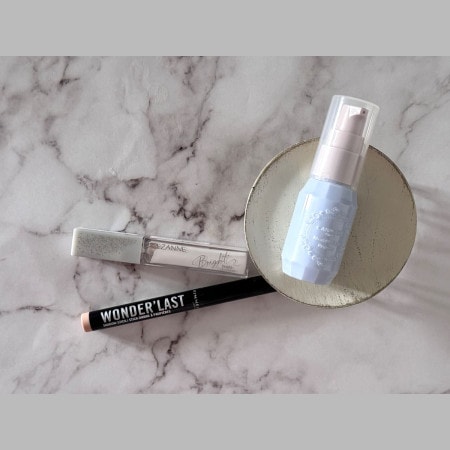 プチプラなのに仕上がり抜群！美容家の「今季ヘビロテコスメ」3選