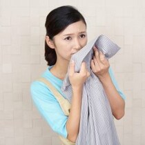 衣類のニオイはなぜ発生する？その対策も紹介！