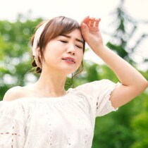 夏バテ女子は隠れ更年期障害対策を！ホットフラッシュに負けない夏フェムケア3選