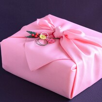 知らなかった……急な訪問時に役立つコンビニの「菓子折り」という妙手