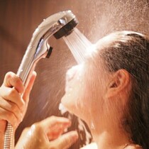 毛髪診断士が洗髪の新常識を伝授！ファインバブルがよりトリートメントを浸透させる