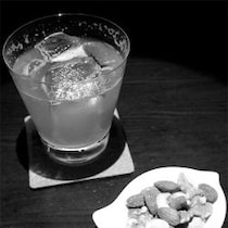 【リレーエッセイ「ラブレター from 酒場」】大人になったと思う酒の場面／パリッコ