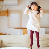夜はぐっすり眠れる！子どものエネルギーを爆発させる「室内遊び」３選