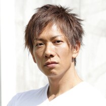 「久しぶりに腹が立った」しみけん、空港職員へのブチギレ騒動にネットで批判殺到