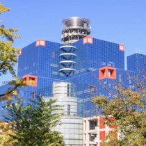 「松本人志の活動再開」に吉本芸人日替わり登場番組で“激辛評”見舞ったモデルへの反発評【ダウンタウンチャンネル「11・1」開始発表までの激動】