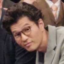 【放送局占拠】“天狗”を演じるモグライダー・芝「面を外してもメガネがないと誰かわからない！」