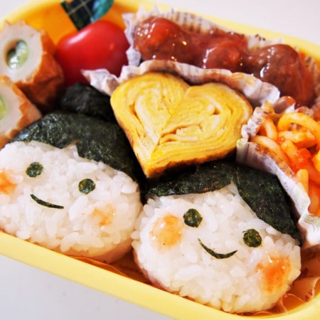 面倒な手間はなし!「キャラ弁」が手軽に作れる市販食品4選