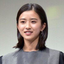 黒島結菜「絶対零度」爆死で続く低視聴率女優イメージ、上戸彩・川口春奈の“逆転ブレイク”はまだ遠い？