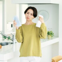 あっ、やっちゃった……と思ったそのときに！“絨毯のこぼし汚れ”をキレイに落とす技