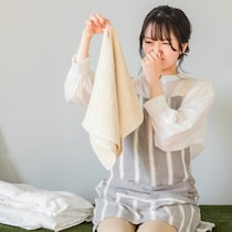 臭いも電気代も問題なし！冬の洗濯物を快適に安く仕上げる“賢い部屋干し術”