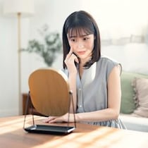 乾燥や肌荒れが気になる……春先の肌に効果的な美容成分3選