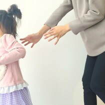 ママの「早くして！」が減る！朝のバタバタを解消する子どもの“冬支度ルーティン”