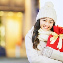 物価高で経済的に苦しい……そんな人の“失敗しない”クリスマスプレゼントの選び方
