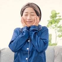 冬でも乾燥知らずの肌へ！忙しい夜でもできる“寝る前3分”の「時短保湿ケア」