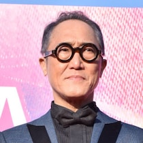 佐野史郎 朝ドラ「ばけばけ」で演じる島根県知事よりも坊ちゃんだった「島根で150年続く医家の長男」の実態が大反響