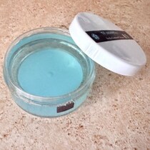 大人のうるツヤ髪はベタベタ…と言わせないヘアアイテムはコレ！時短美容家が新感覚“グリース”を徹底検証