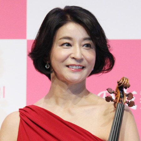 高嶋ちさ子が「三度の飯より好き」推しアイドル明かして疑問噴出!え、もうウヌ様推しやめた?